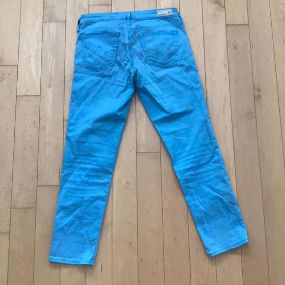 Women’s Cropped AG Jeans - Picture 2 of 4